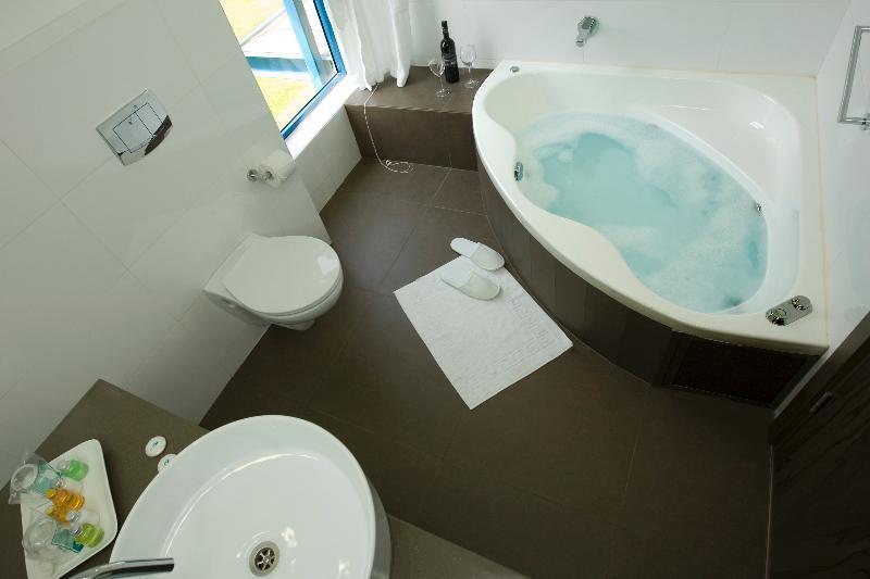 Nof Ginosar Kibbutz Hotel ภายนอก รูปภาพ