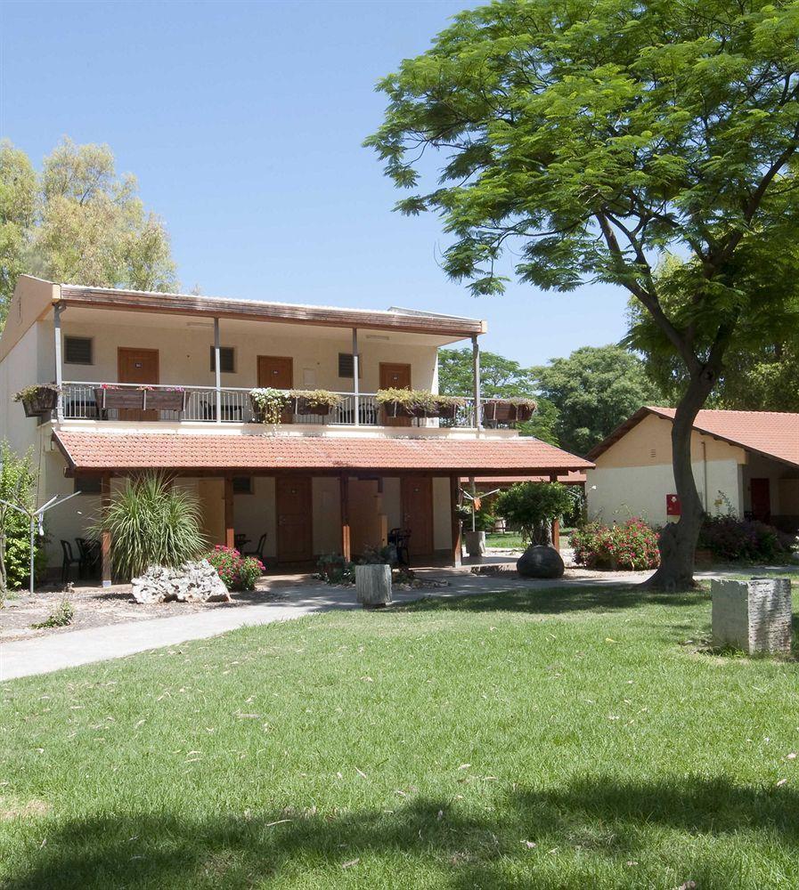 Nof Ginosar Kibbutz Hotel ภายนอก รูปภาพ