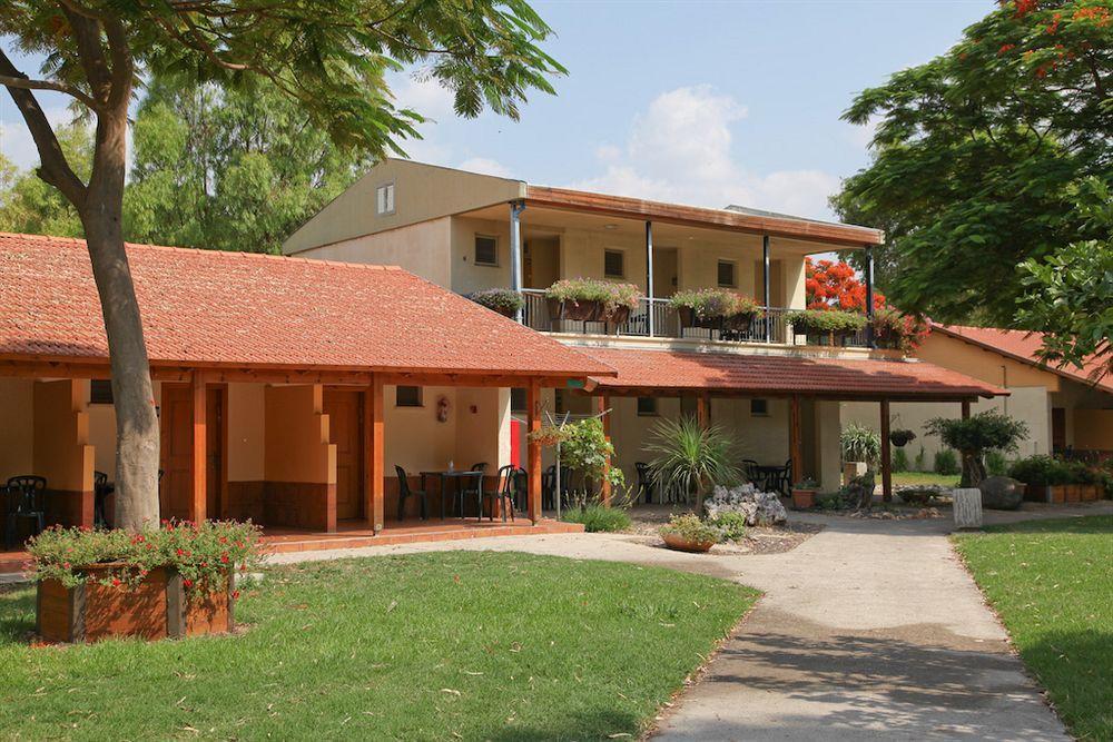 Nof Ginosar Kibbutz Hotel ภายนอก รูปภาพ