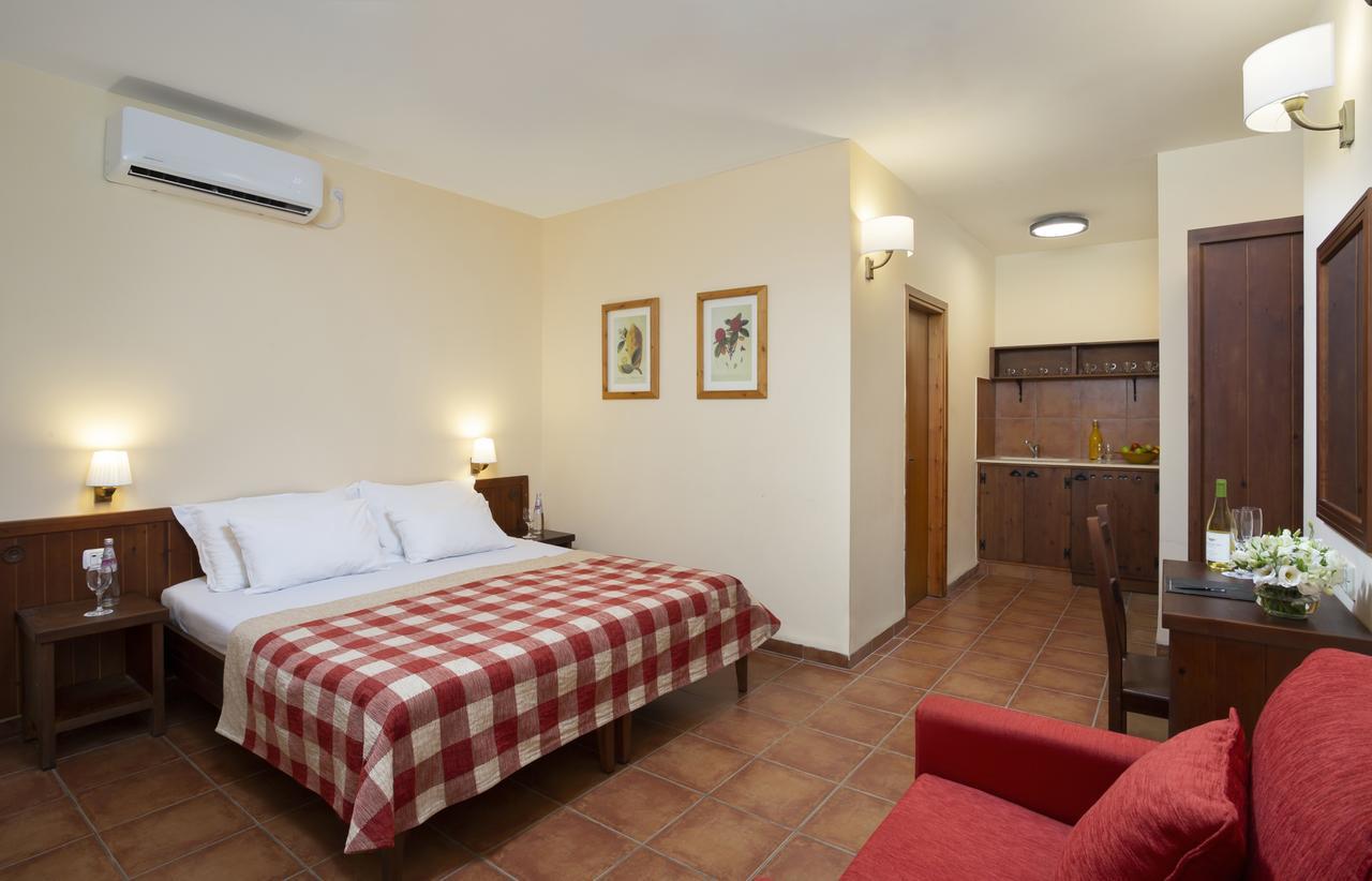 Nof Ginosar Kibbutz Hotel ภายนอก รูปภาพ