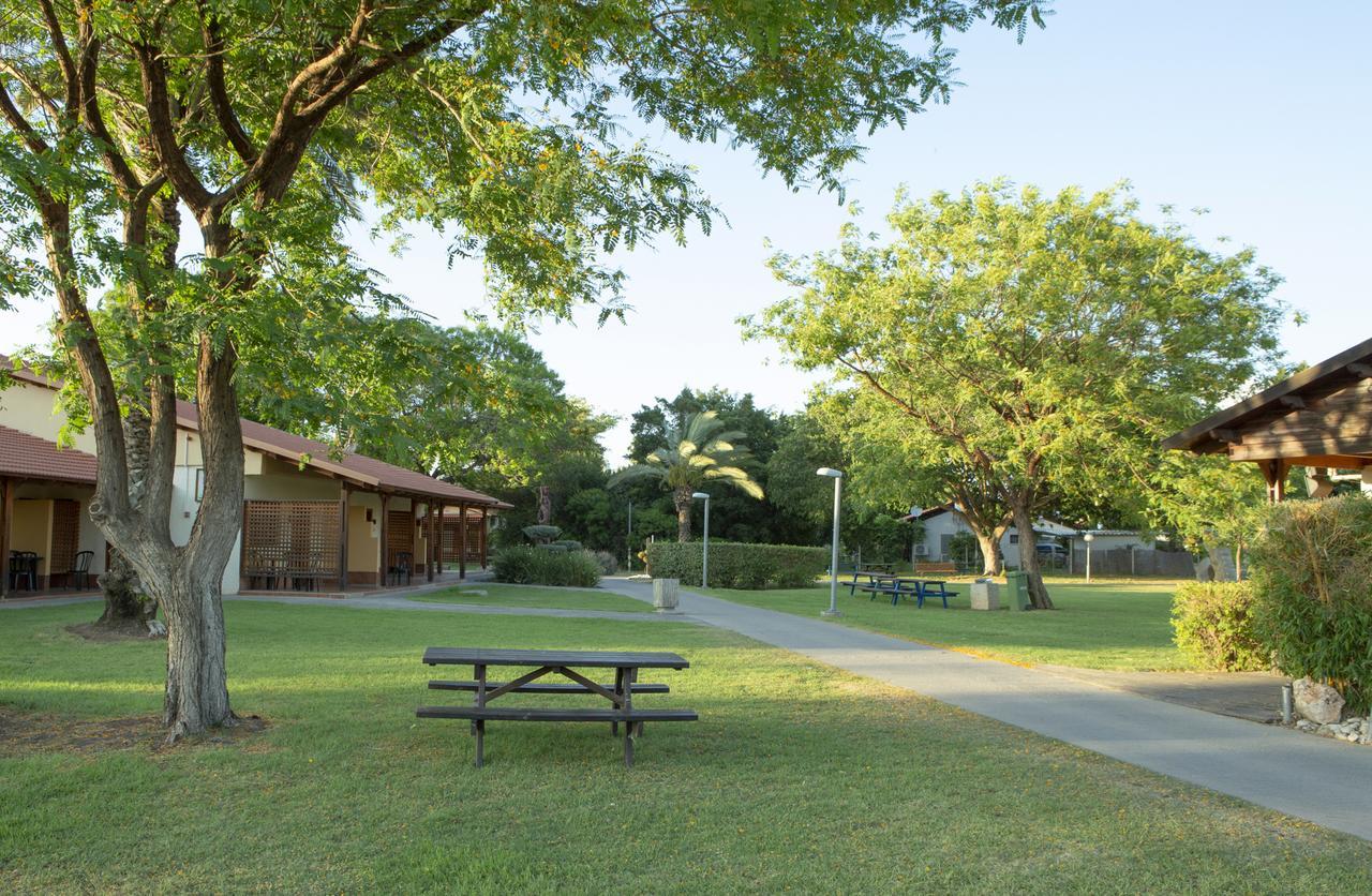 Nof Ginosar Kibbutz Hotel ภายนอก รูปภาพ